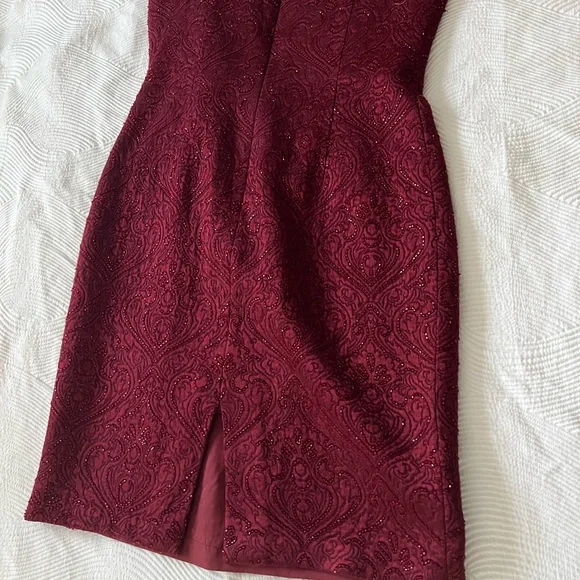 Carmen Marc Valvo beaded strapless cocktail dress - Picture 2 of 3